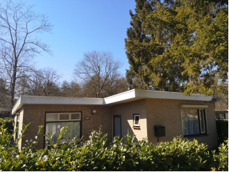 Bungalow steen Bungalow steen